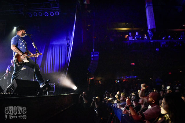 Aaron Lewis at MGM Grand Theater at Foxwoods